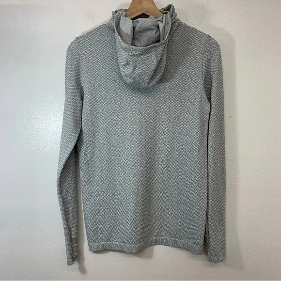 Athleta Base Layer Top M Turtleneck Hood Gray Activewear Casual Travel Work - Picture 5 of 9